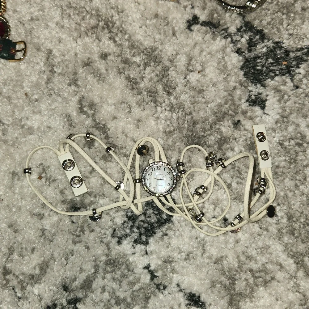 Geneva‎ Platinum wrap bracelet watch